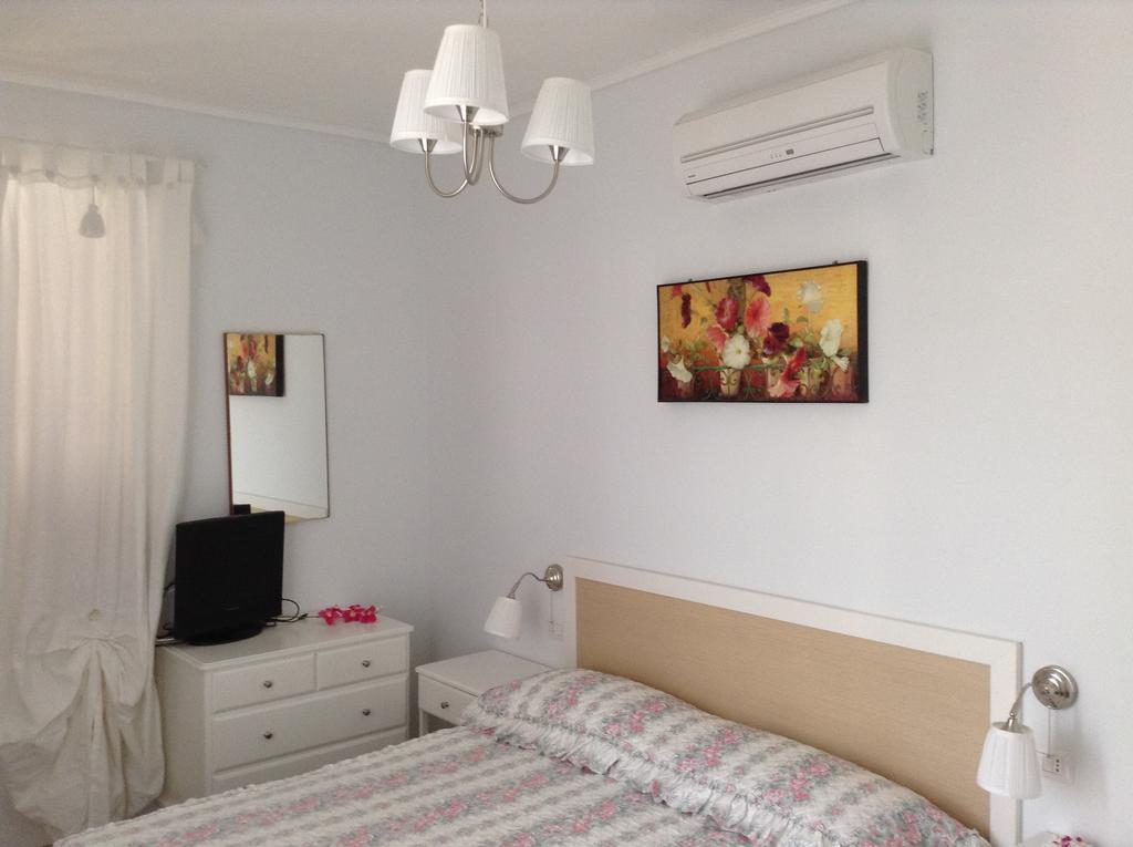 Hotel Santa Rosalia มารีนาดีกาเมโรตา ห้อง รูปภาพ
